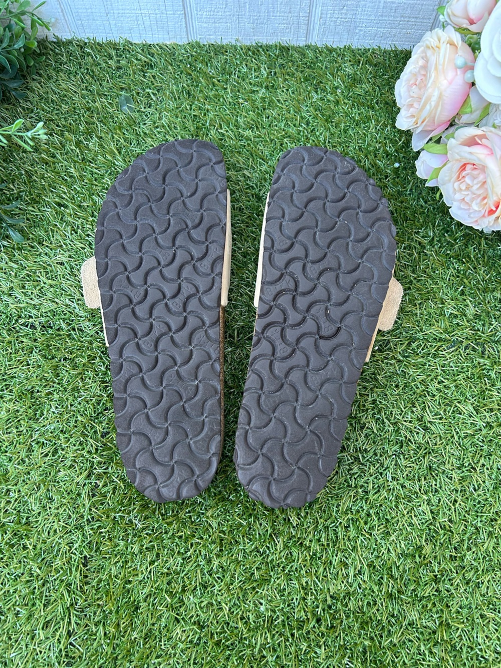 Birkenstock🍂Madrid BIG buckle leather sandals sandcastle size 38US 7-7.5 - Picture 16 of 16
